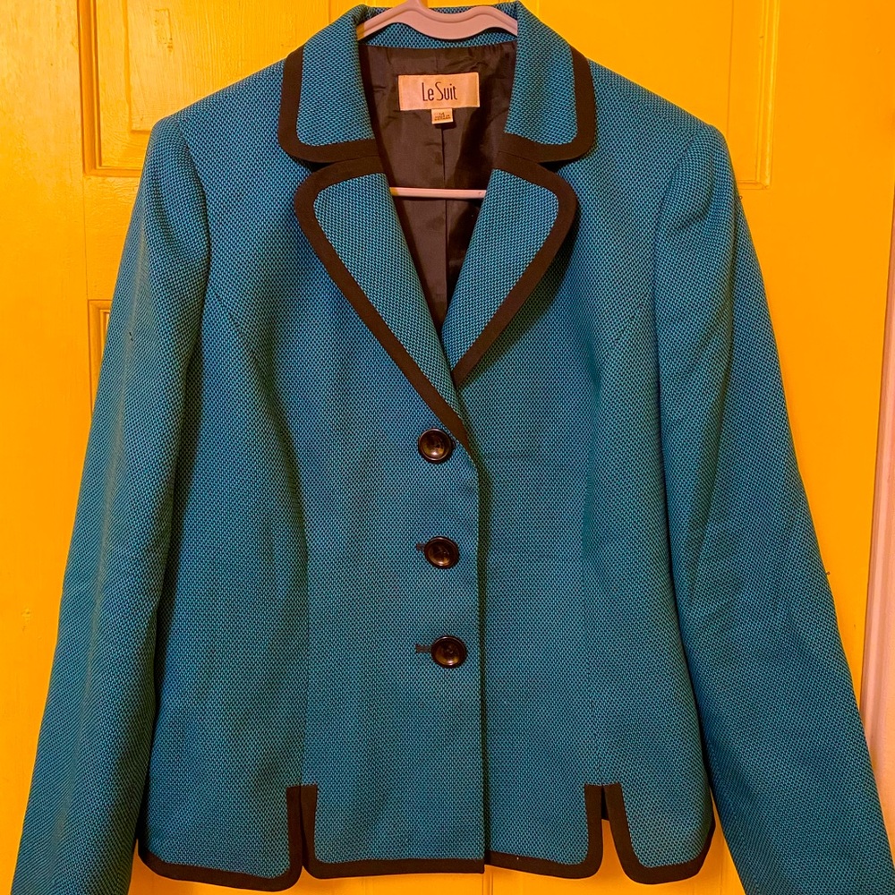 Le Suit Ladies Suit Jacket in Teal & Black